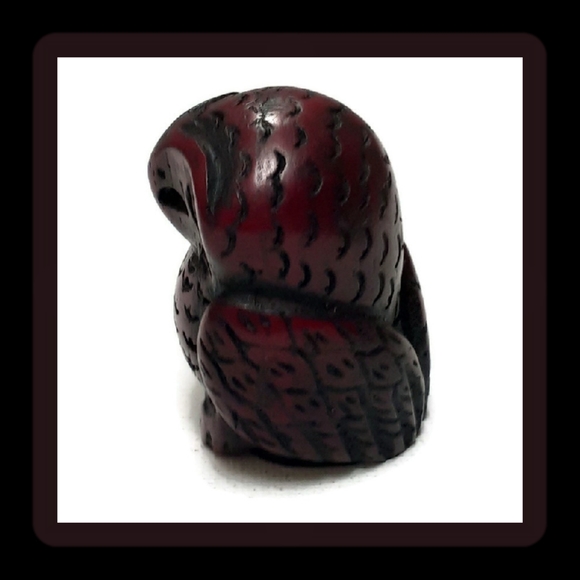 Small resin owl statue ~ 1.5 inches tall - Picture 6 of 7